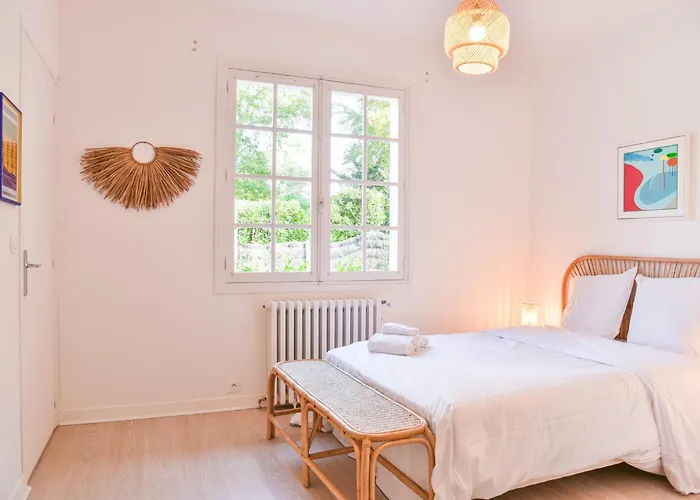 Maison Du Golf Proche Centre, Et Plages Holiday home *